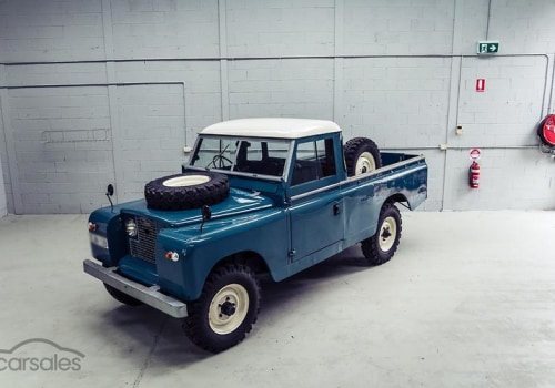 A Comprehensive Guide to Brake Inspections and Replacements for Maritime Land Rover Cars